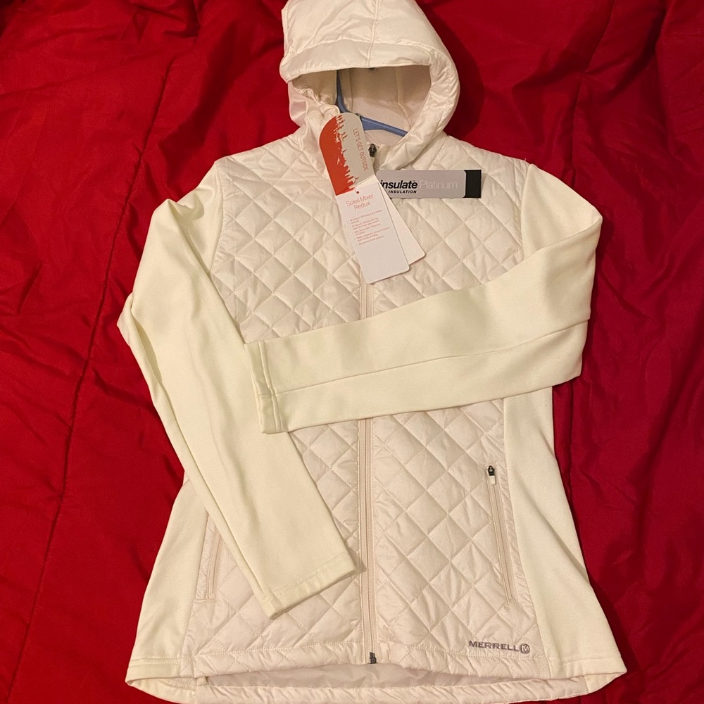 New size medium Merrell jacket
